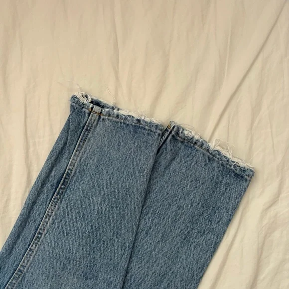 Zara Ripped Blue Mom Jeans - Picture 6 of 6